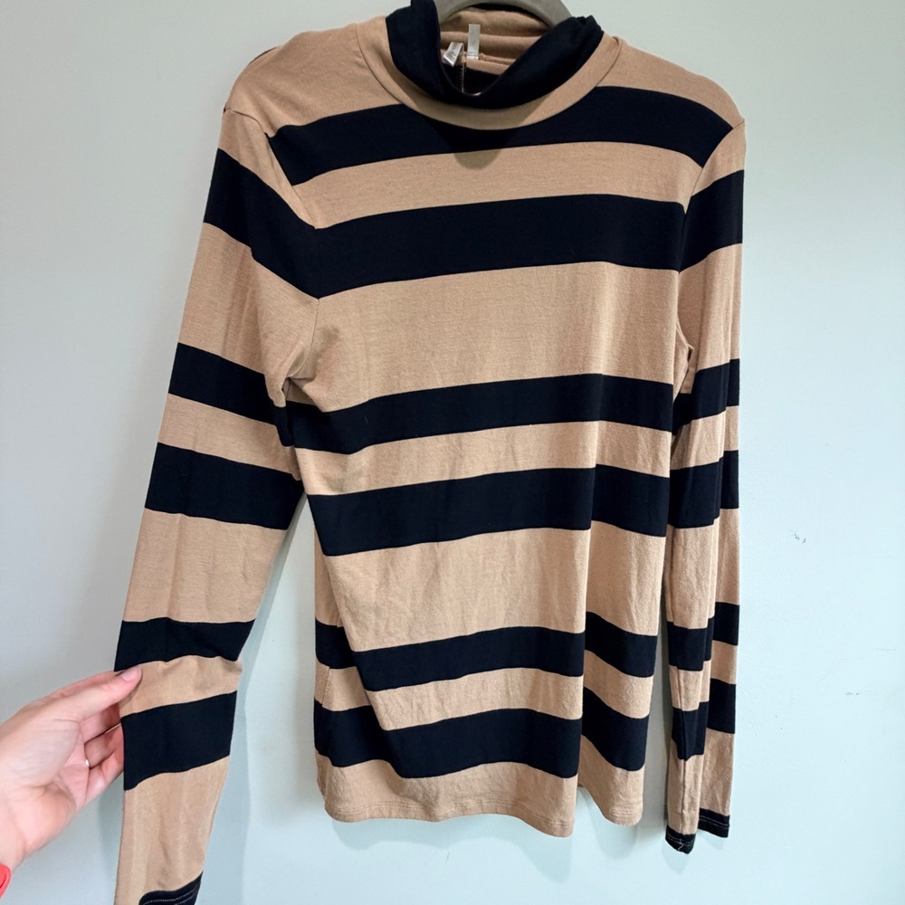 Banana Republic Striped Mock Neck Top Womens Small Stretch Minimalist Old Money
